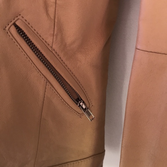 ❄️WINTER SALE❄️ Womens leather jacket - Picture 6 of 8